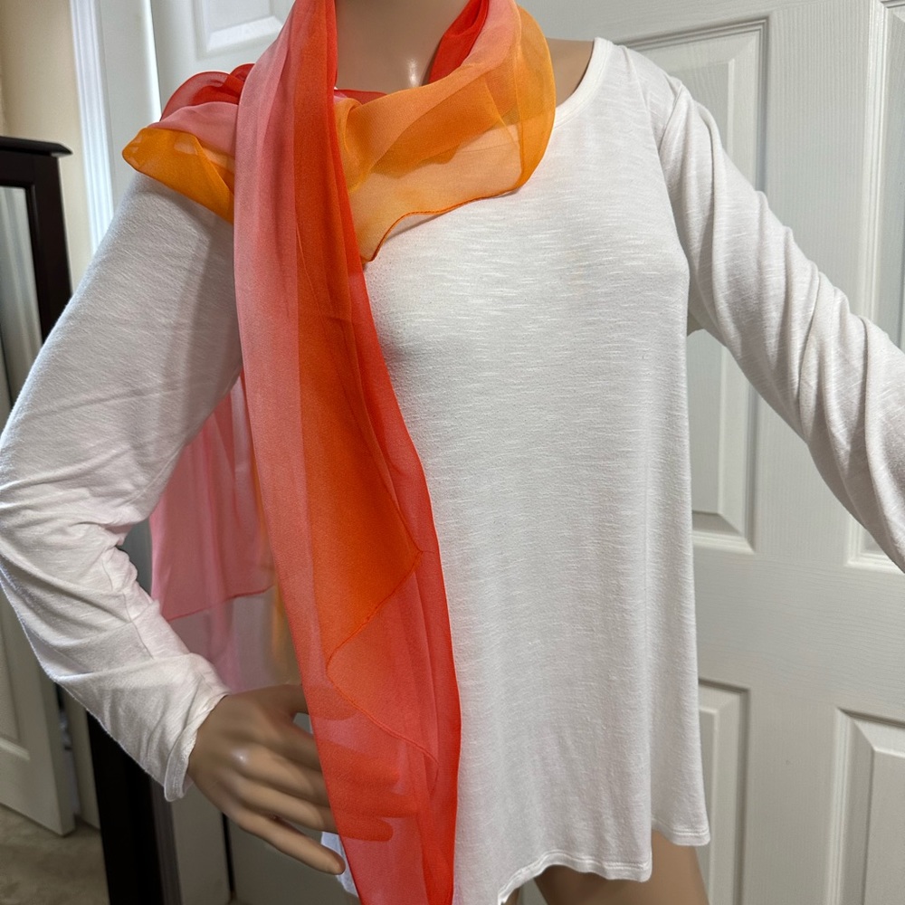 A pretty scarf.